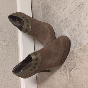 Stuart Weitzman Heeled Booties